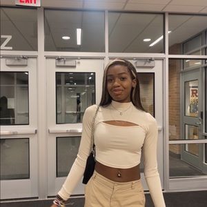 Meet your Posher, Destiny